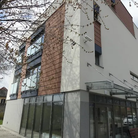 Na Grobli 111 Apartament *